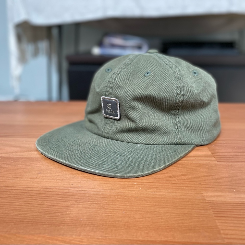 Roark strap back hat - LIKE NEW